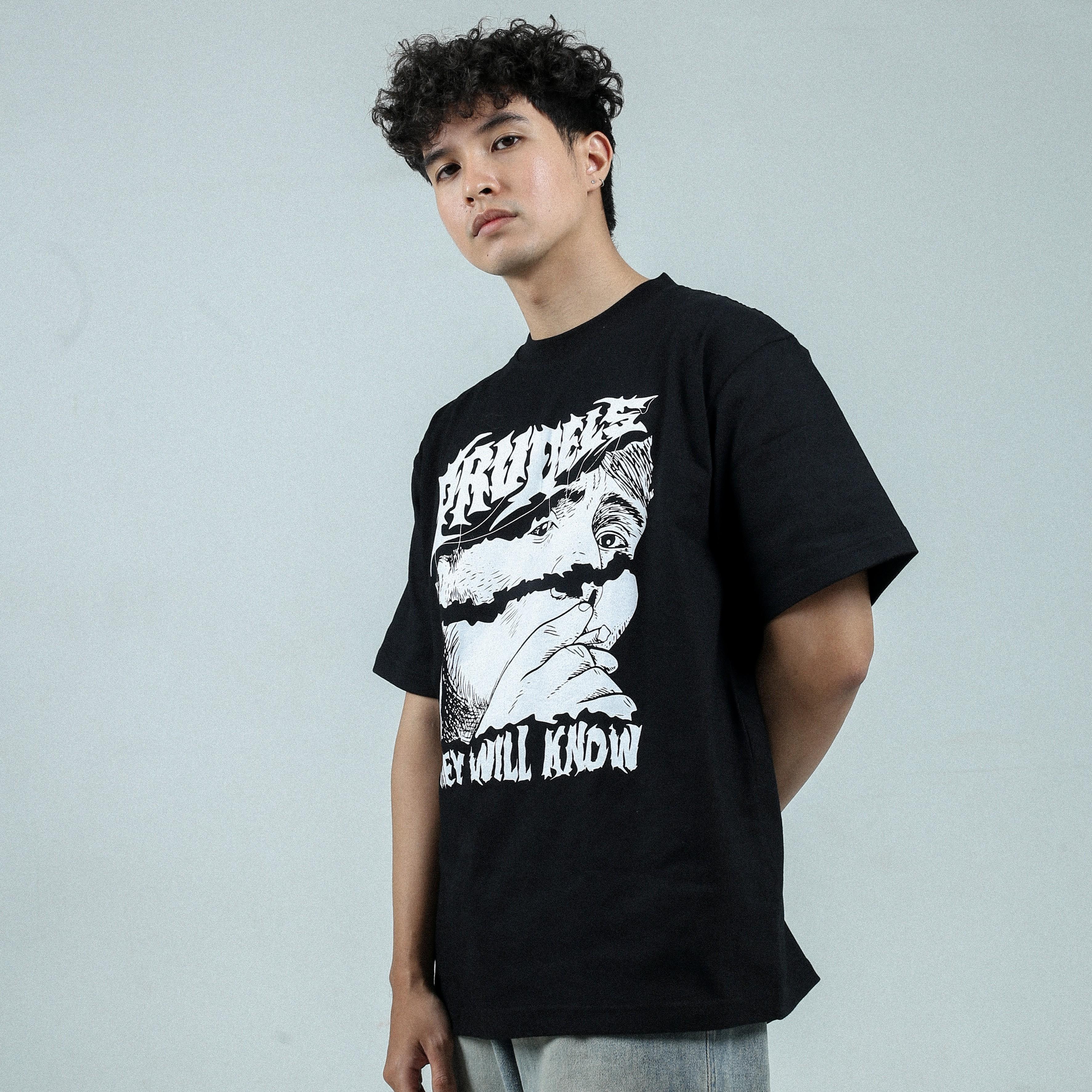 Prudels Kaos Oversize Hitam Unisex -  Premium Distro Streetwear - Artikel People - Full Cotton 16s Tebal & Kokoh foto 5
