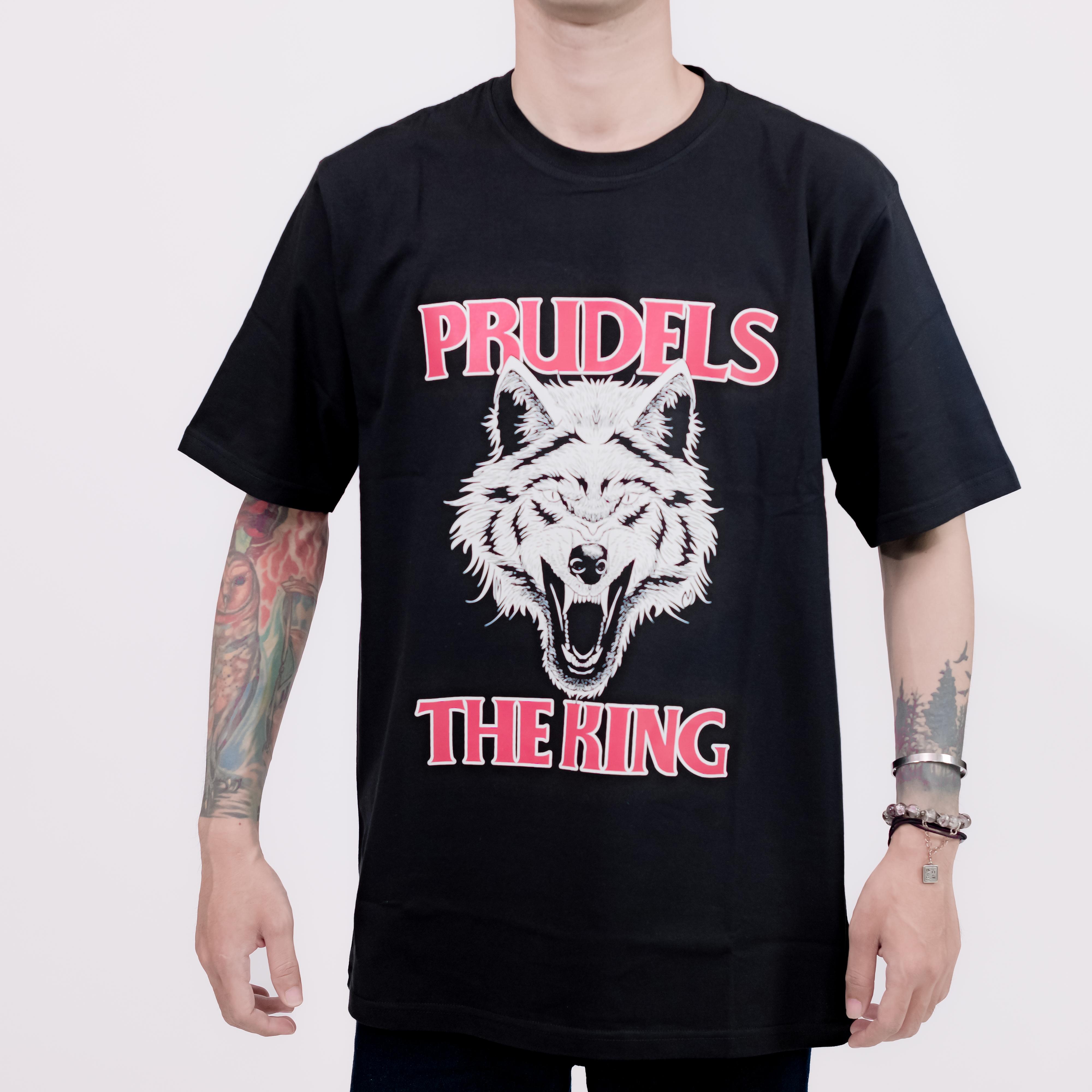 PRUDELS Kaos Reguler Hitam Premium - Artikel The King - T-Shirt Distro Streetwear Unisex Cotton 24S Sablon Plastisol Awet Desain Serigala R foto 2